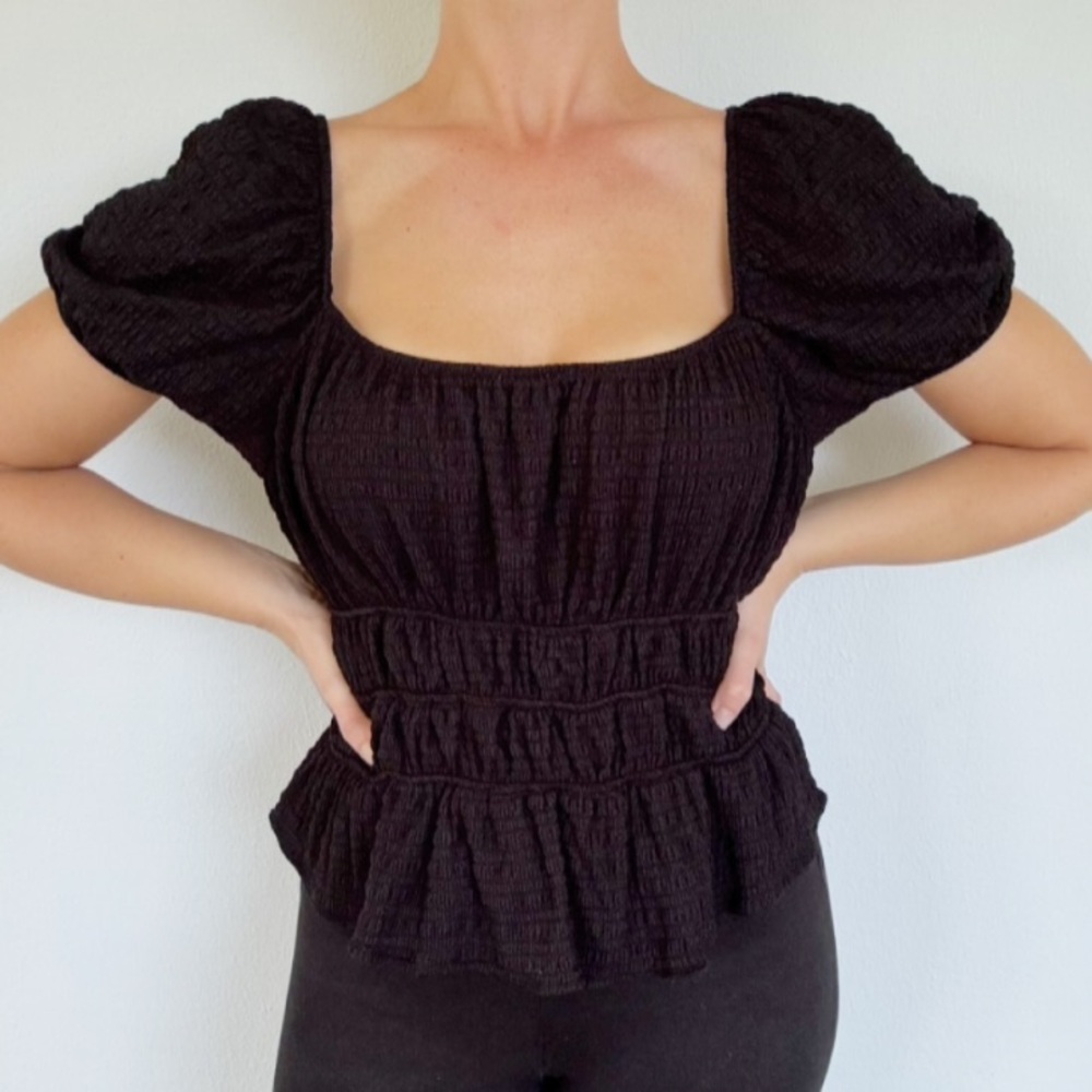 gb fashion London black puff sleeve scoop neck smocked elastic blouse size XL